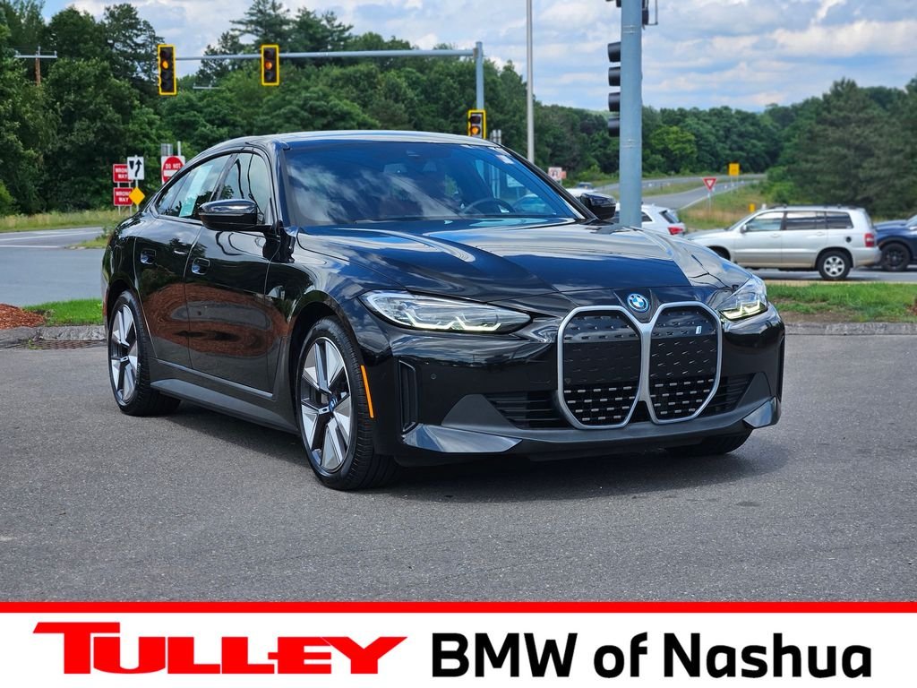 2023 BMW i4 eDrive35's photo