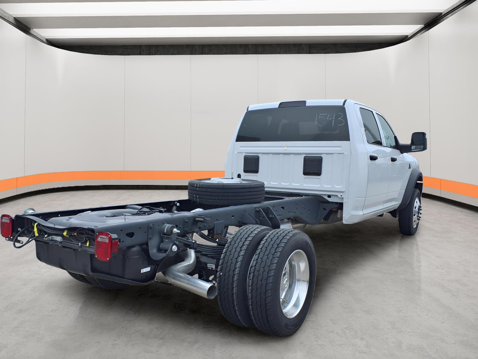 New 2026 Bright White Clear-Coat Exterior Paint RAM Tradesman image 6