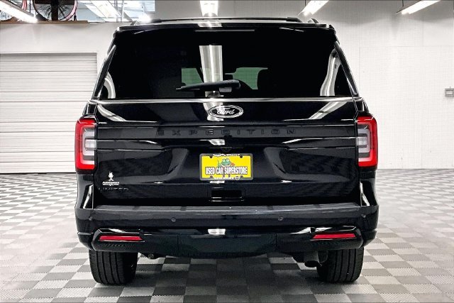 Used 2024 Agate Black Metallic Ford Limited image 5