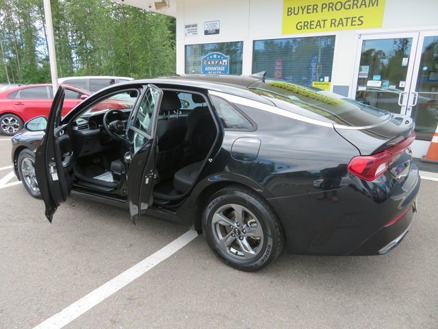 Used 2021 Ebony Black Kia LXS image 8