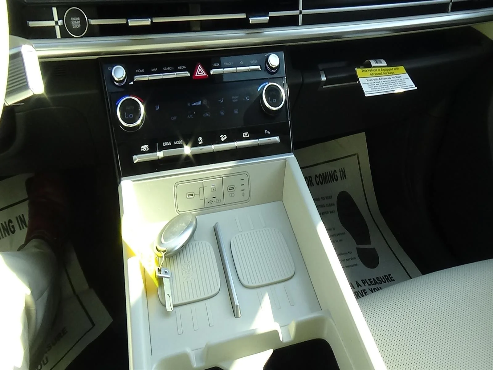 Used 2025 Serenity White Pearl (w6h) Hyundai SEL image 26