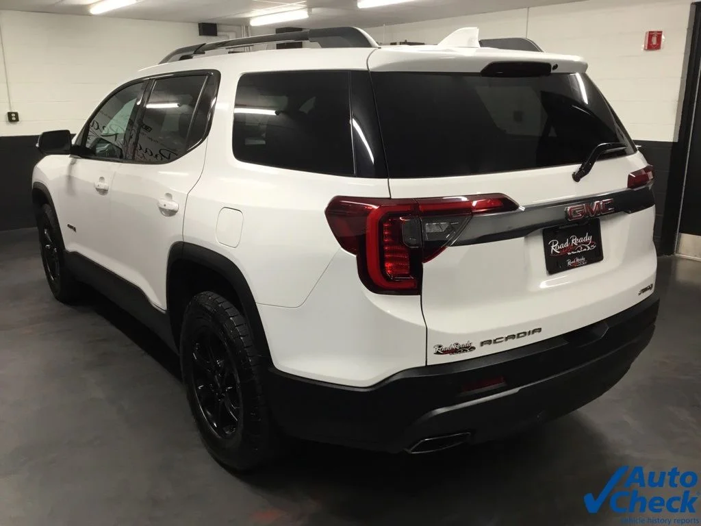 Used 2022 White GMC AT4 image 7
