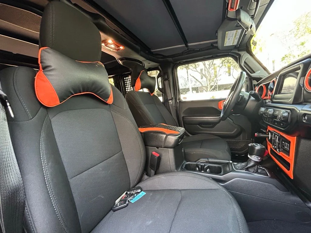 Used 2022 Black Jeep Unlimited Willys image 34
