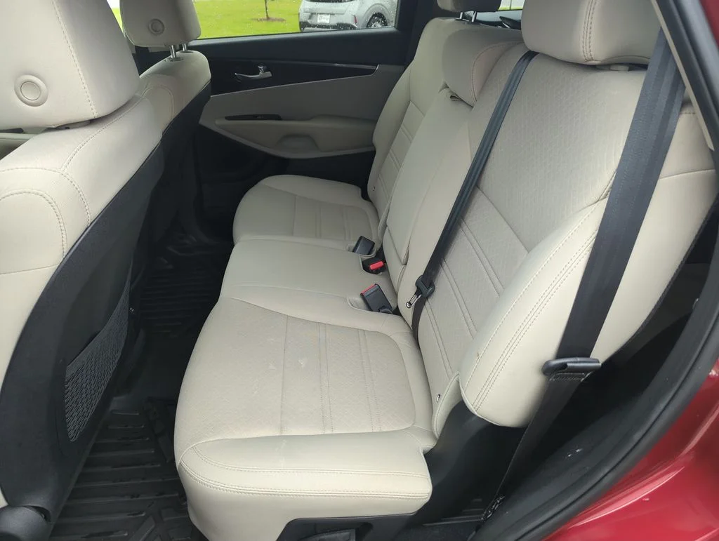 Used 2019 Red Kia LX image 28