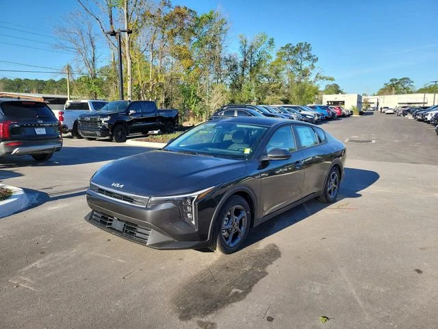New 2026 Interstellar Gray Kia LXS image 4