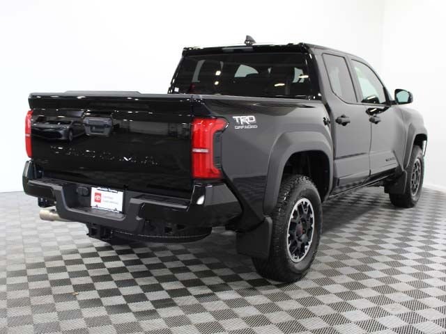 2025 Toyota Tacoma TRD Off Road - Photo 6