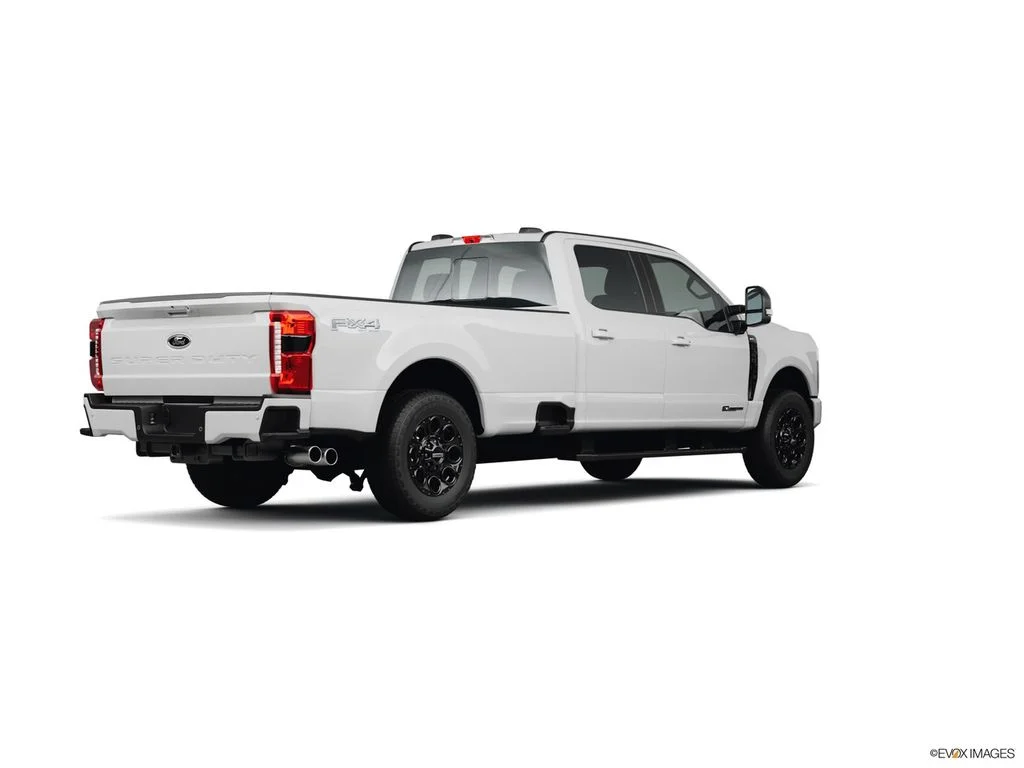 New 2026 Star White Metallic Tri-Coat Ford F-350® Platinum® image 3