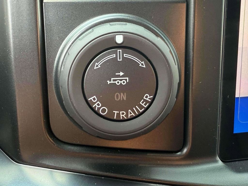 2025 Ford F-350 Super Duty Lariat - Photo 29