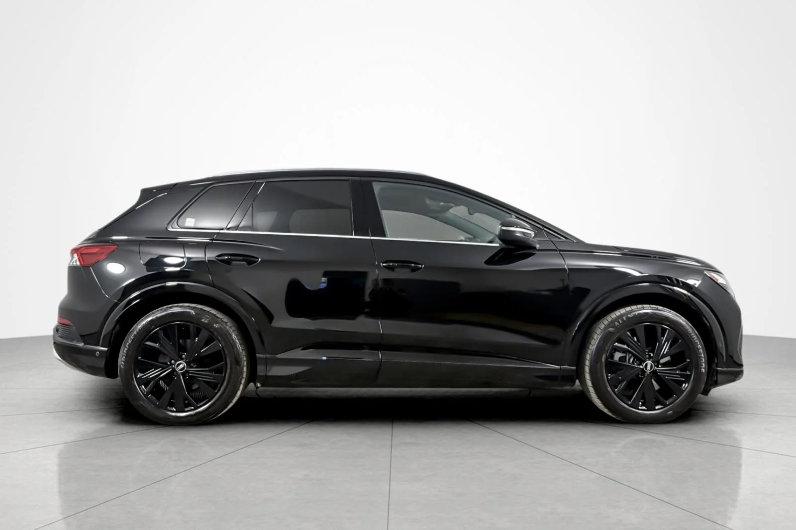 Used 2023 Mythos Black Metallic Audi Premium Plus 40 RWD image 6
