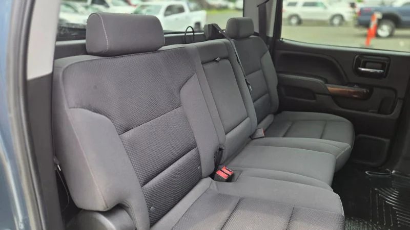 Used 2014 Blue GMC SLE Pickup 4D 6 1/2 ft image 39