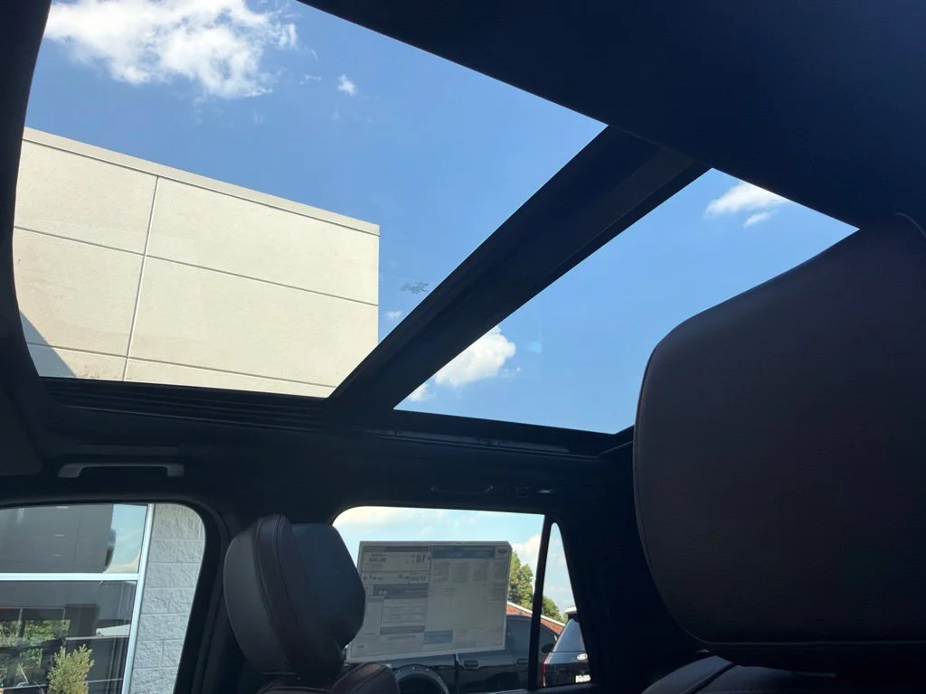 New 2027 Agate Black Metallic Ford MAX King Ranch® image 20