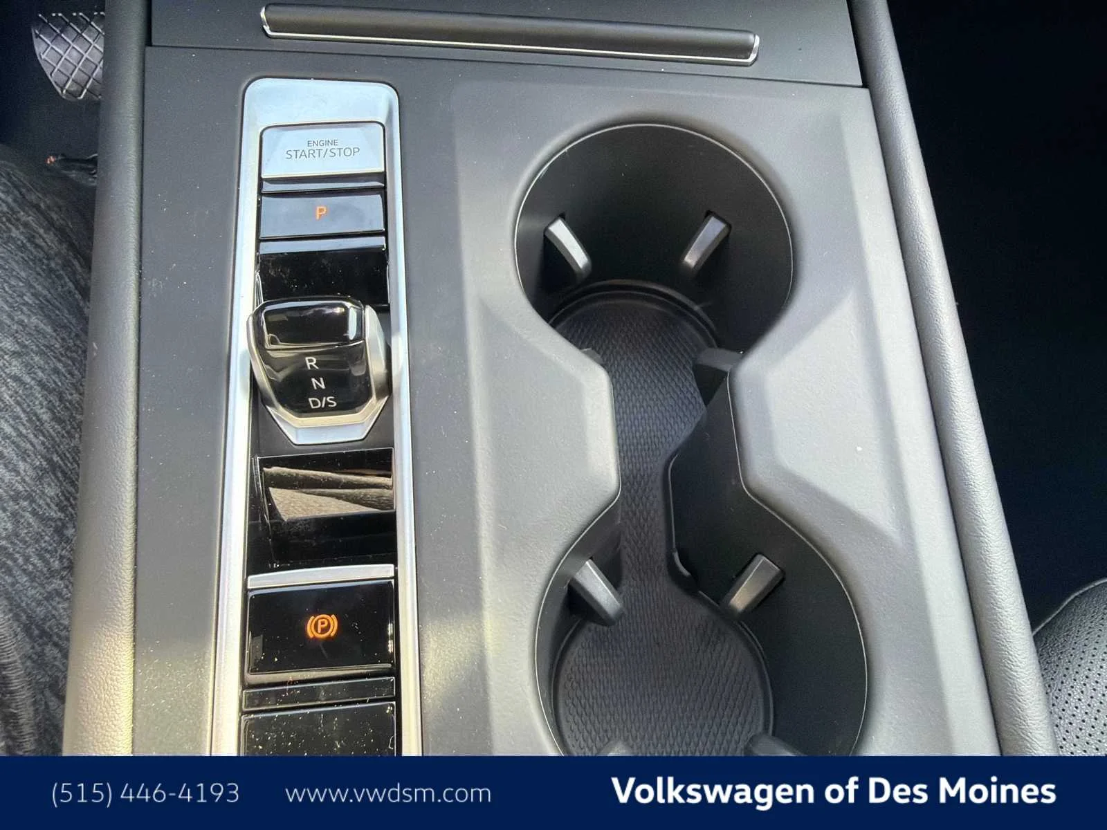 New 2026 Mountain Lake Blue Metallic Volkswagen 2.0T SE image 16