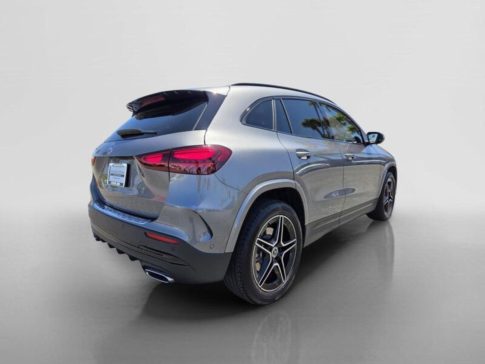 Certified Used 2026 Mountain Grey Metallic Mercedes-Benz GLA 250 image 5