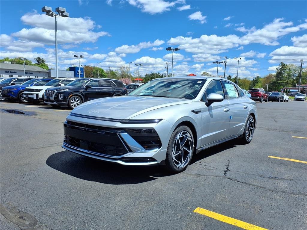2026 Hyundai Sonata SEL AWD's photo