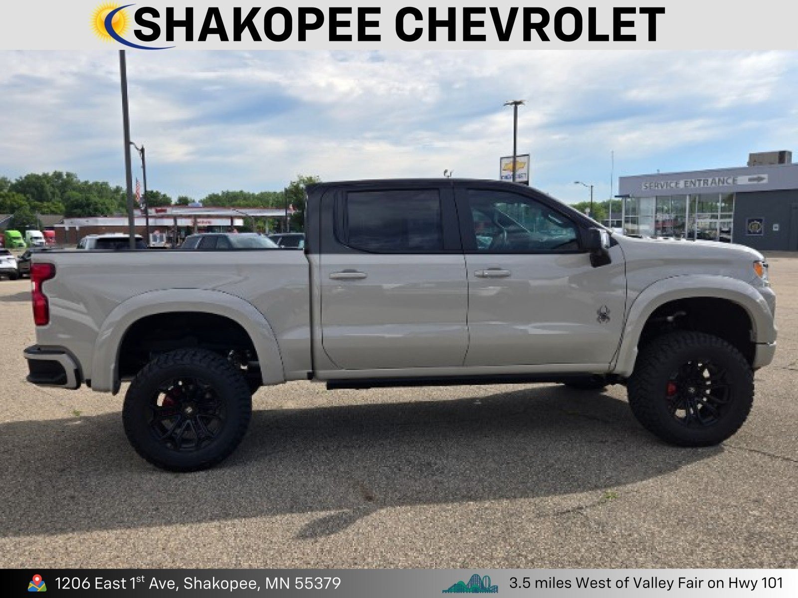 New 2026 White Sands Chevrolet RST (Black Widow Edition)  image 23