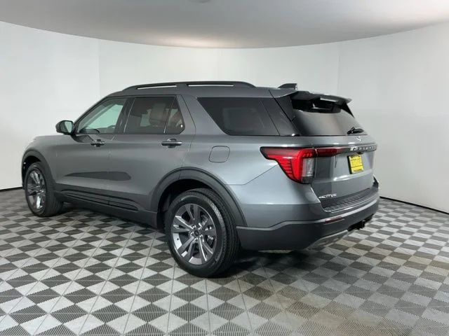 New 2026 Carbonized Gray Metallic Ford Active image 7