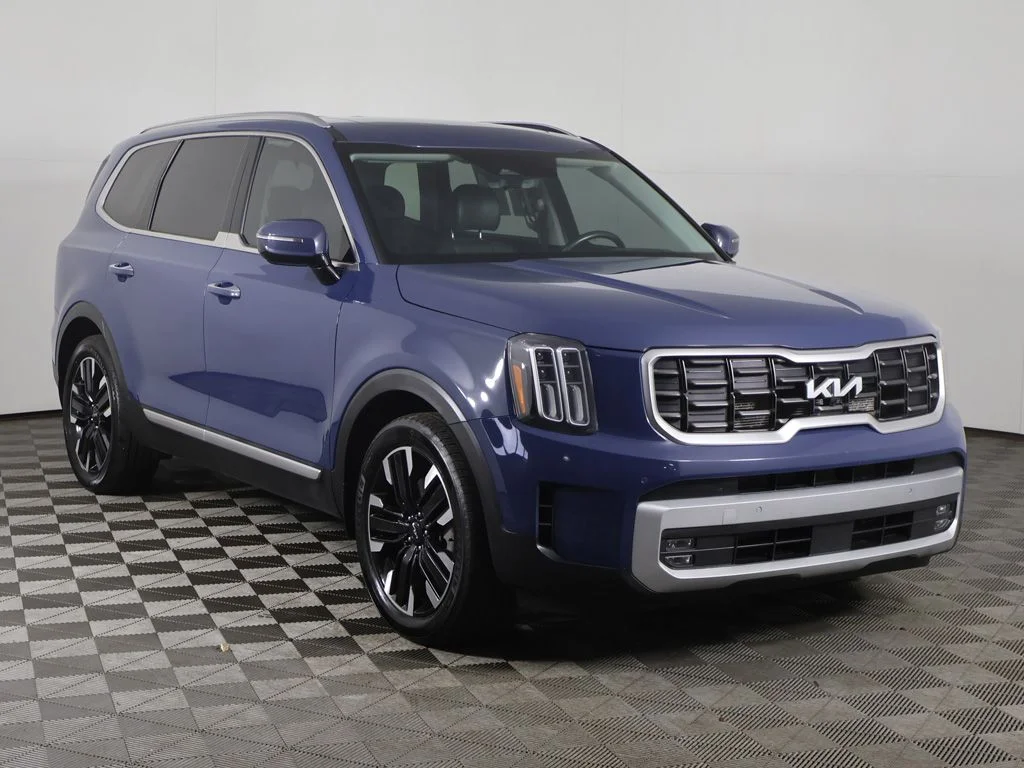 Used 2024 Midnight Lake Blue Kia SX-Prestige image 2