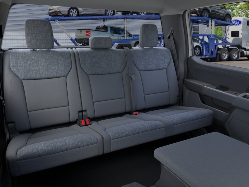 New 2026 Oxford White Ford XLT image 11