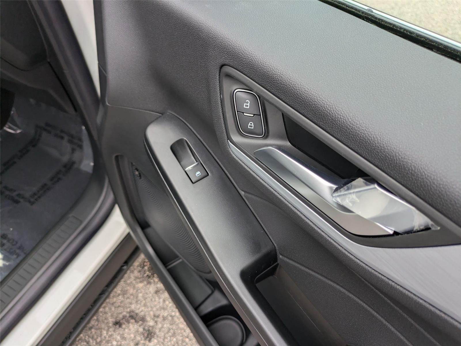 New 2025 Star White Metallic Tri-Coat Ford PHEV image 42