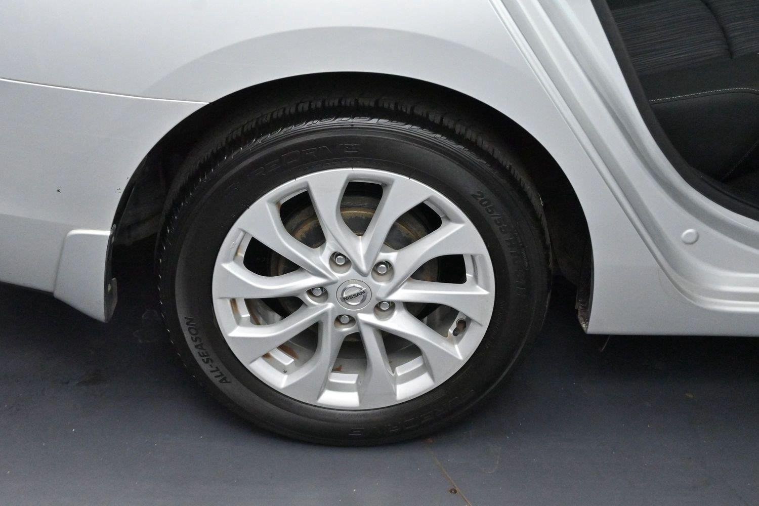 Used 2019 Brilliant Silver Metallic Nissan SV image 32