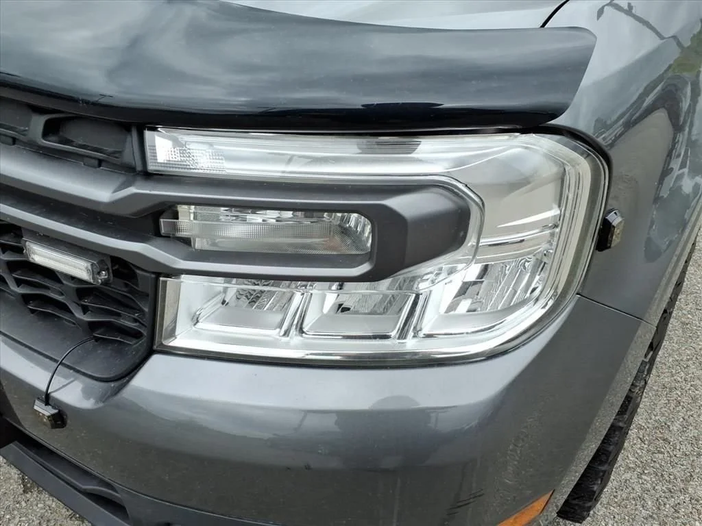 Used 2023 Carbonized Gray Metallic Ford XLT image 10
