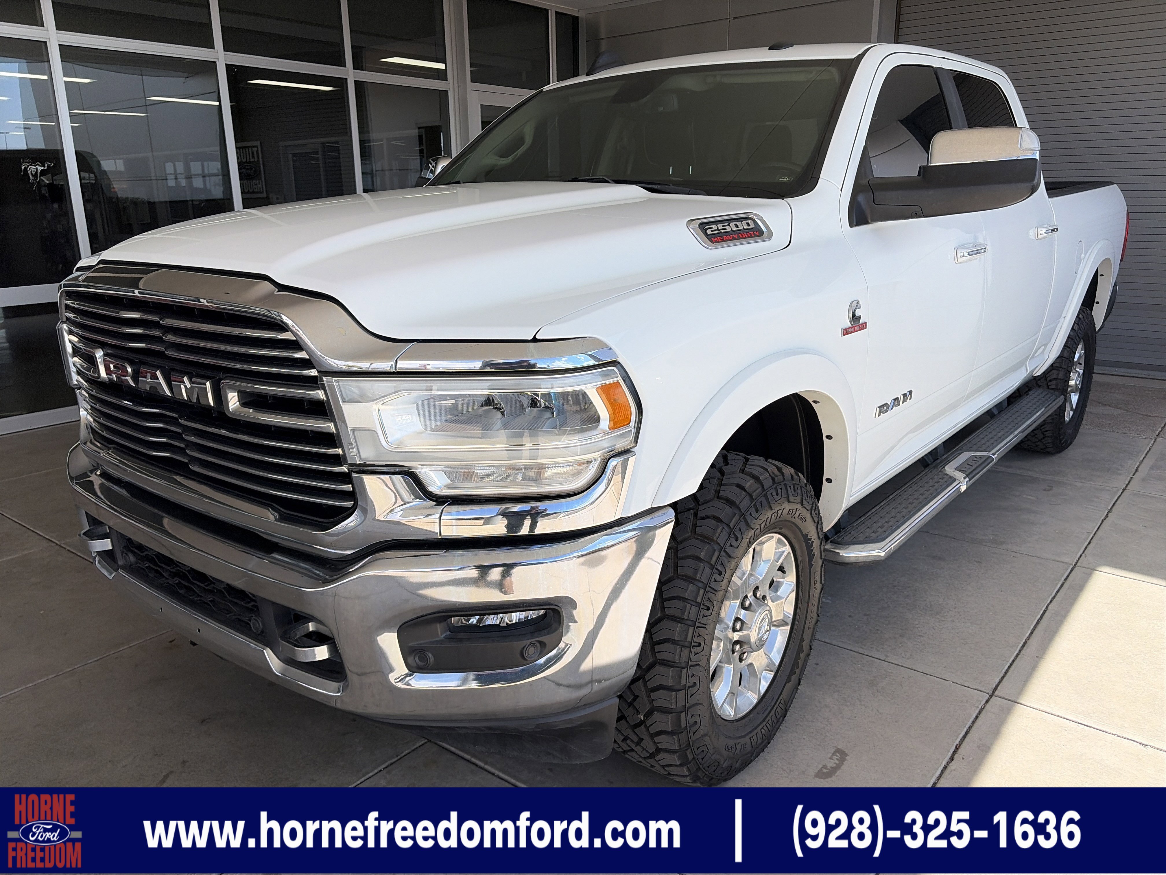Used 2022 White Ram Laramie image 1