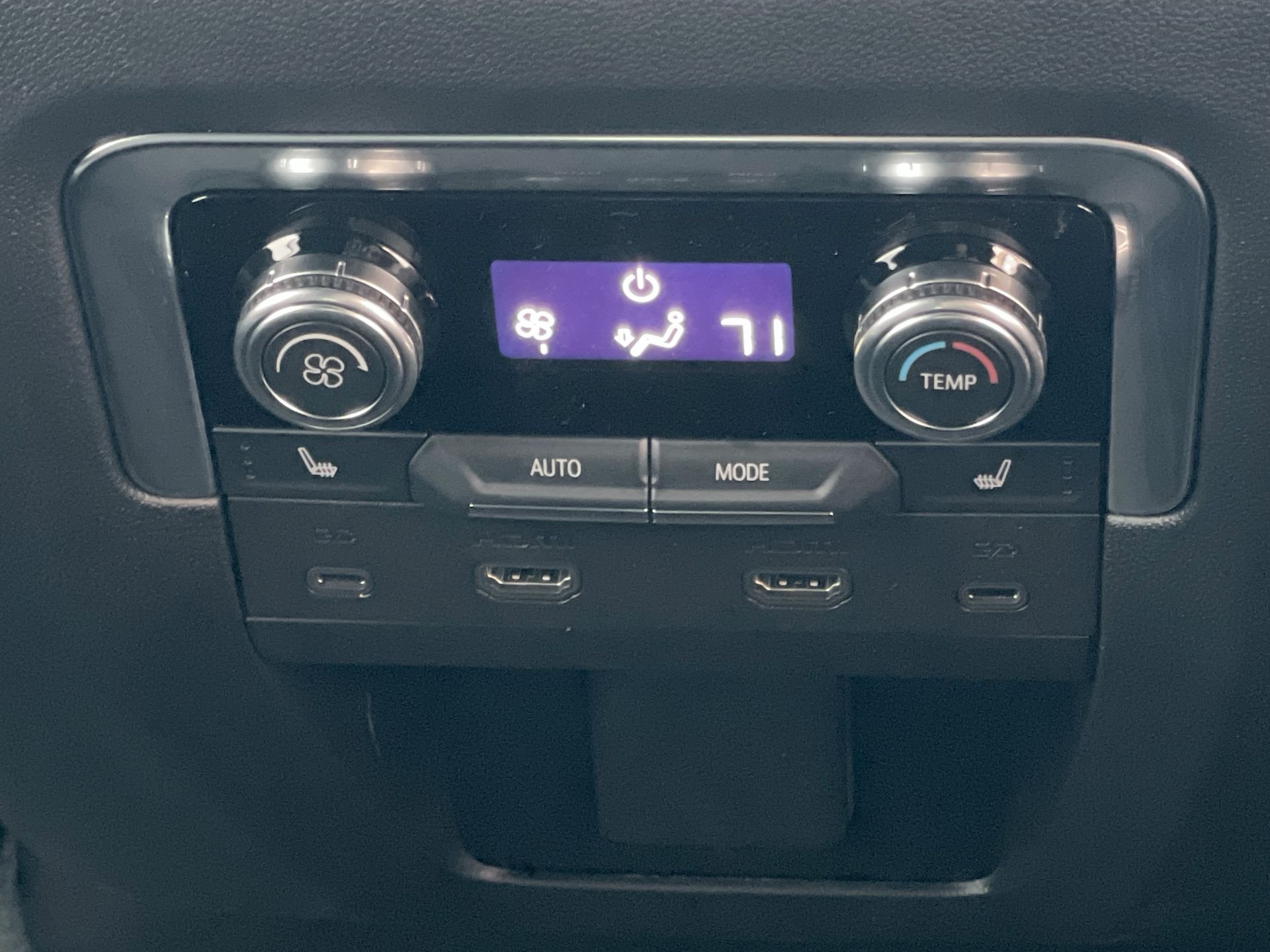 2026 GMC Yukon AT4 - Photo 88