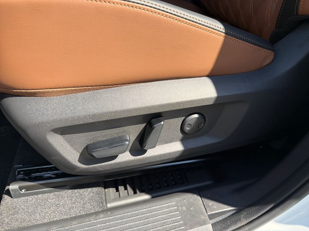 New 2026 Nissan Rogue Platinum 4D Sport Utility