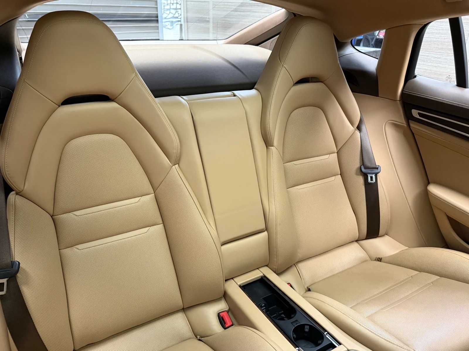 Used 2018 Black (a1) Porsche 4 image 26
