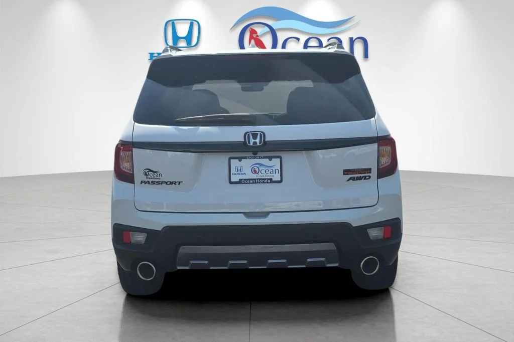 Used 2024  Honda TrailSport image 4
