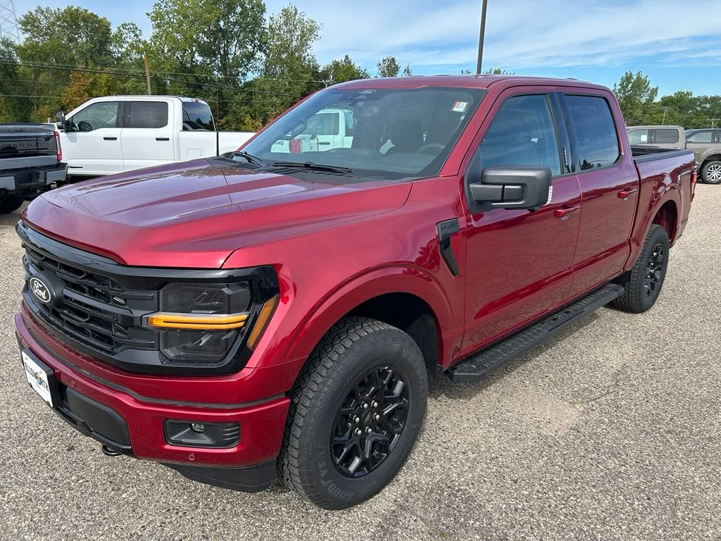 New 2026 Ruby Red Metallic Tinted Clearcoat Ford XLT image 3