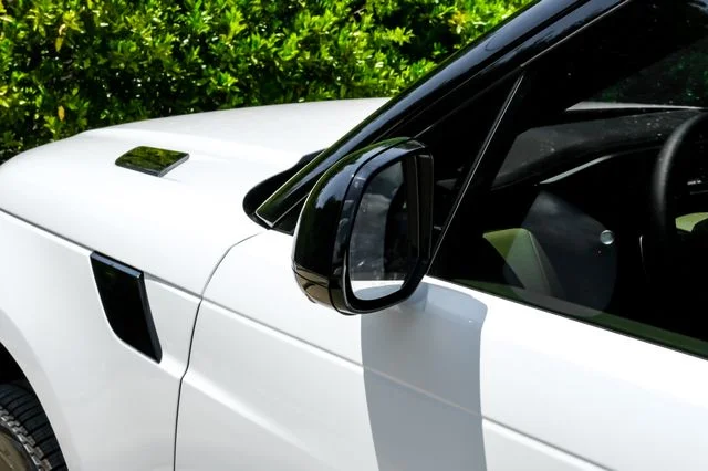 New 2026 Fuji White Land Rover SE image 47