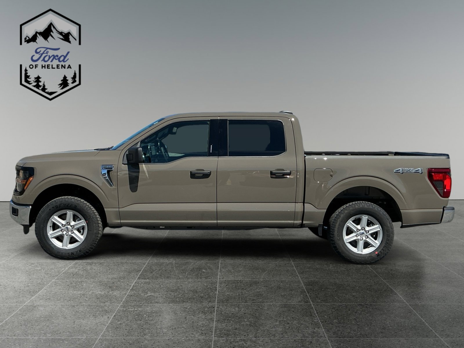 New 2026 Marsh Gray Ford XLT image 2