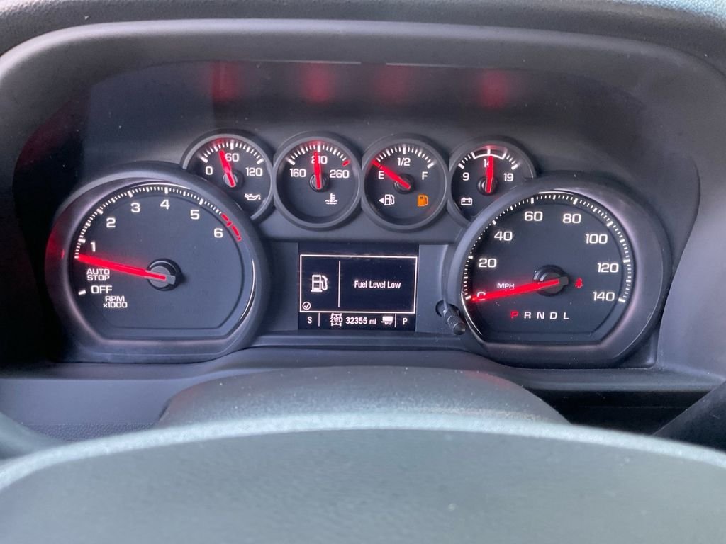 Used 2024 White Chevrolet Custom Trail Boss image 20