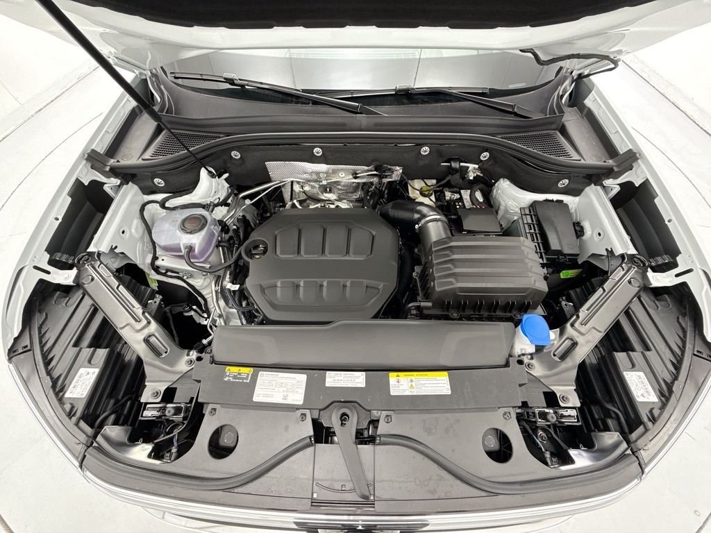 New 2026 Opal White Pearl Volkswagen SEL Premium R-Line image 28