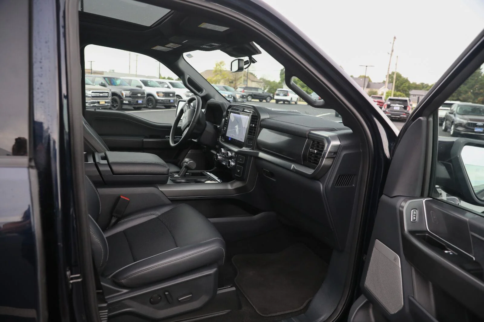 Certified Used 2025 Antimatter Blue Ford LARIAT image 33
