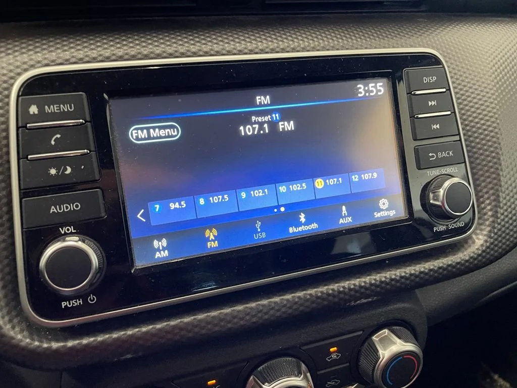 Certified Used 2020 Silver Nissan S image 15