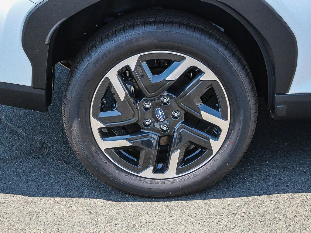 2026 Subaru Forester Limited - Photo 9