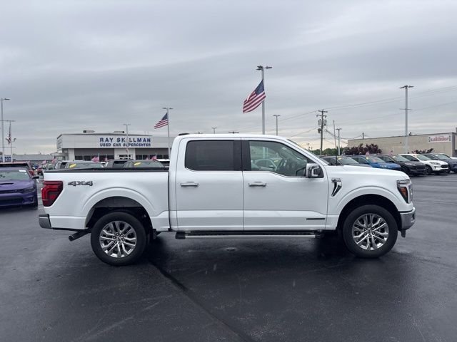 Certified Used 2024 Oxford White Clearcoat Ford Lariat image 5