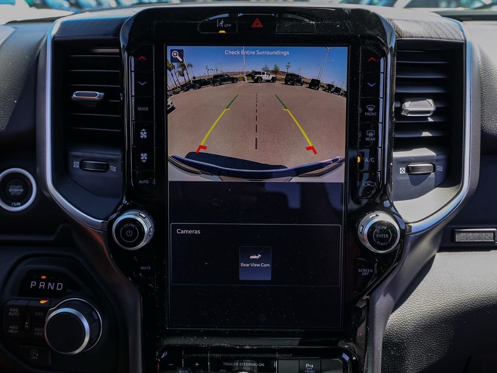 New 2026 Bright White Clear-Coat Exterior Paint RAM Big Horn Night Edition image 28