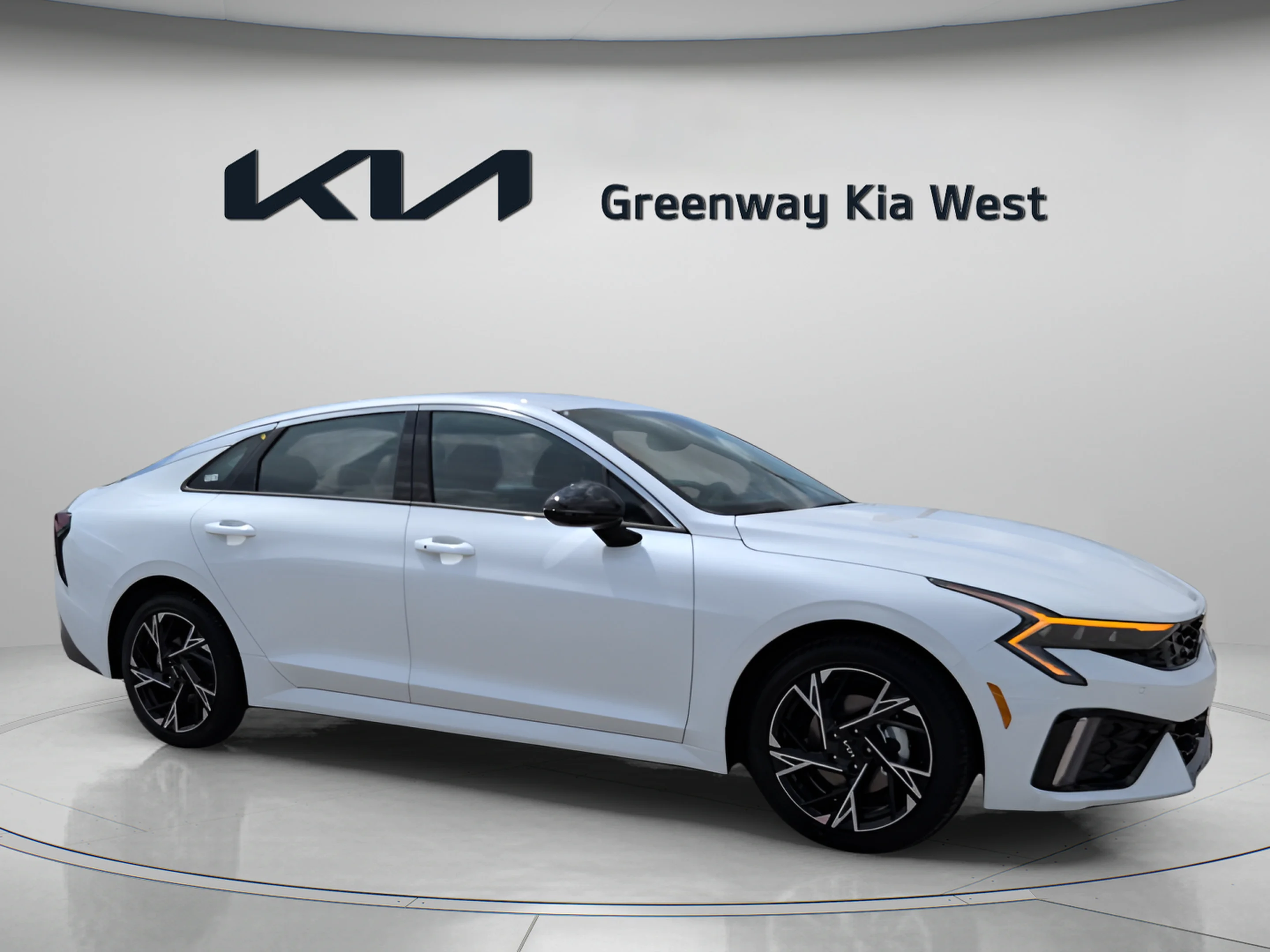 New 2026 Snow White Pearl Kia GT-Line image 2