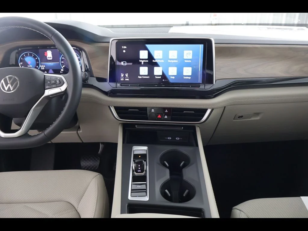 2026 Volkswagen Atlas SE - Photo 14