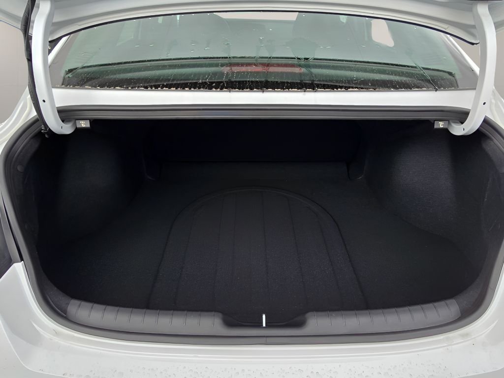 2026 Hyundai Elantra Blue - Photo 31