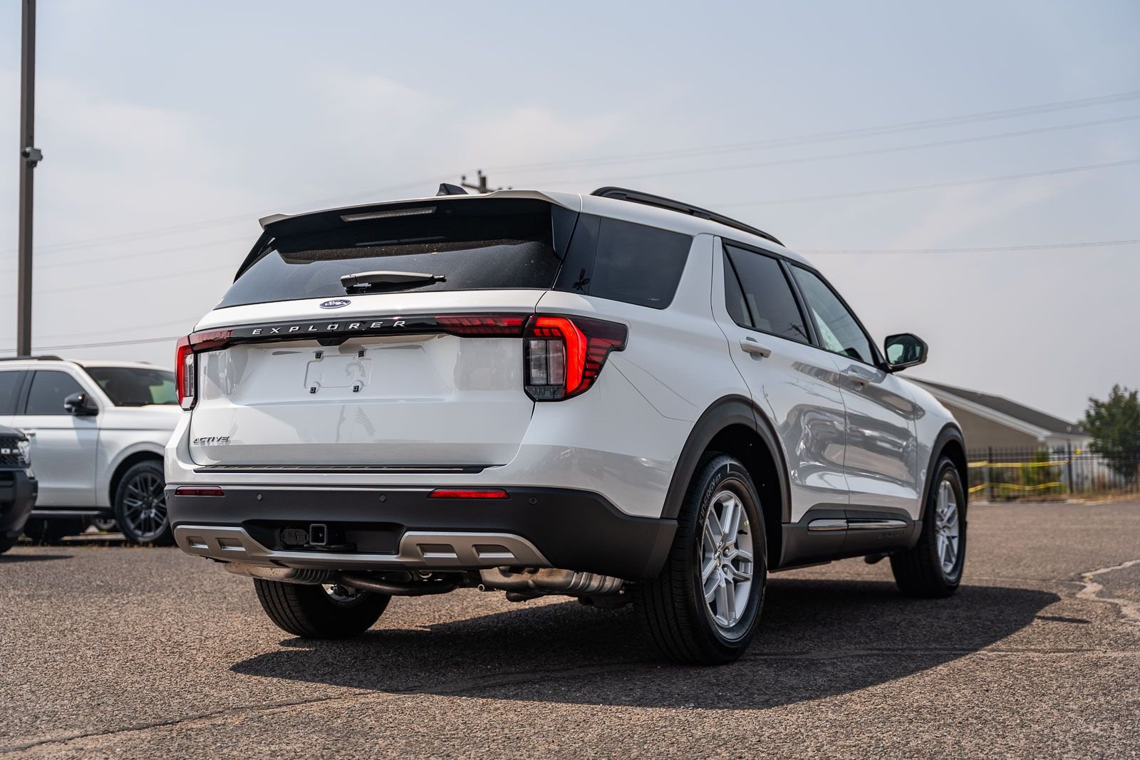 New 2026 Star White Metallic Tri-Coat Ford Active image 4