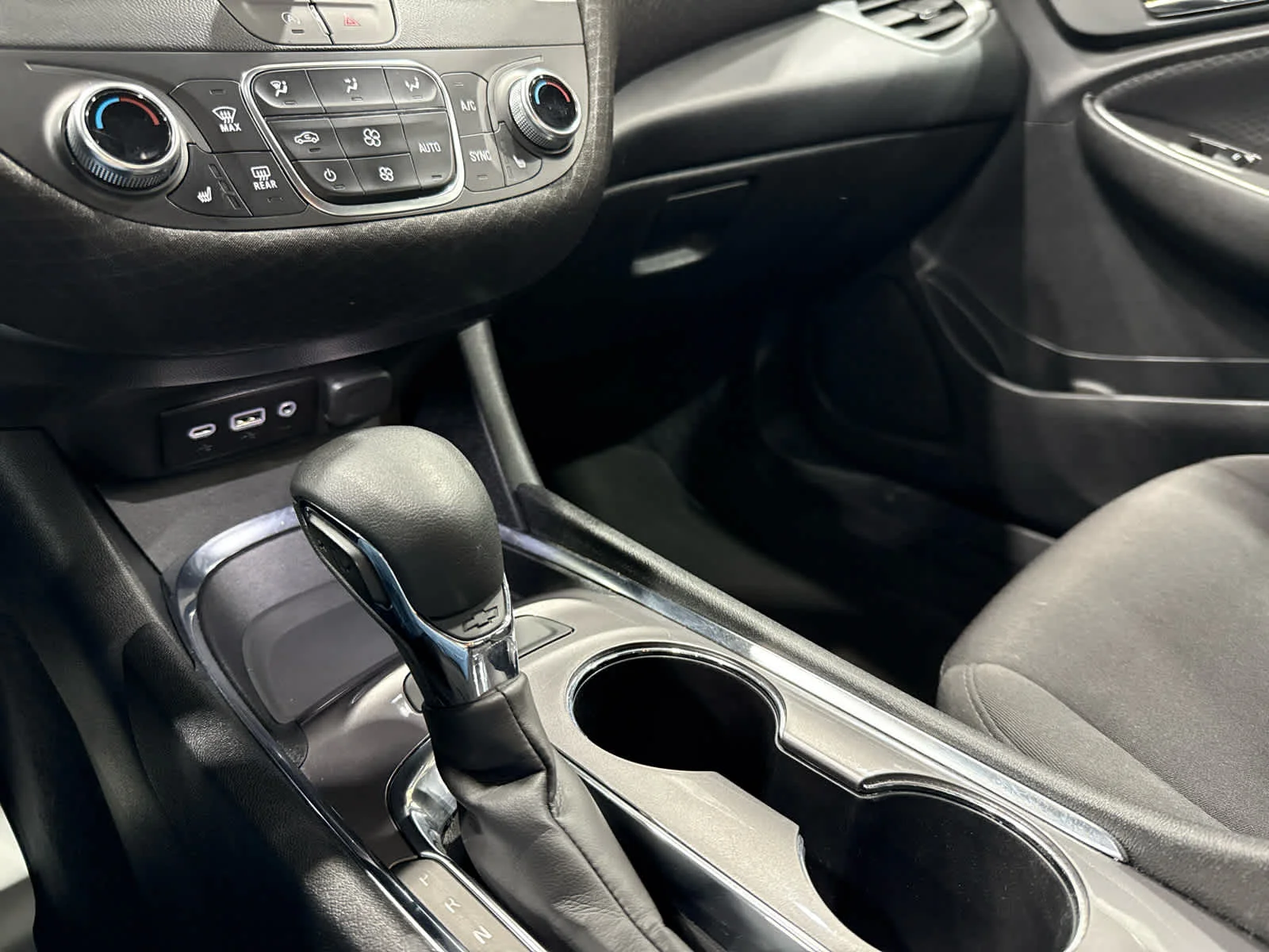 Used 2023 Dark Ash Metallic Chevrolet LT image 18