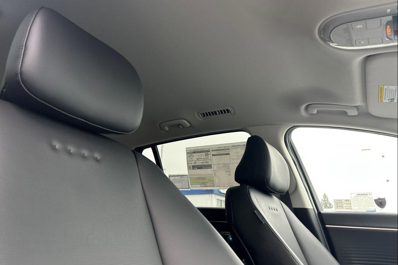 2026 Hyundai IONIQ 9 SEL - Photo 18