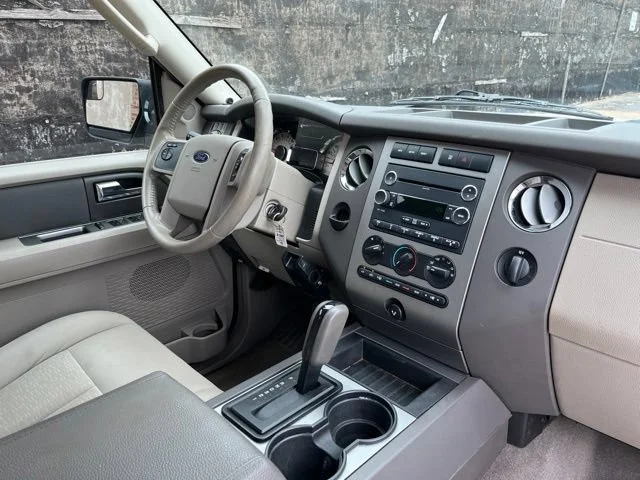 Used 2012  Ford XLT image 23