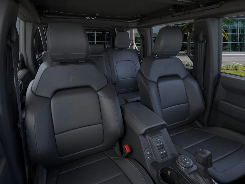 New 2025 Azure Gray Metallic Tri-Coat Ford Badlands® image 31