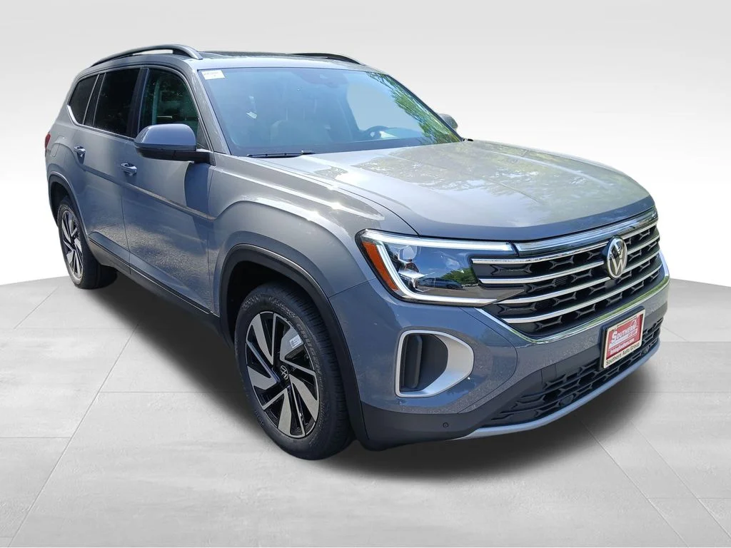 Used 2026 Gray Volkswagen SE w/Technology image 7