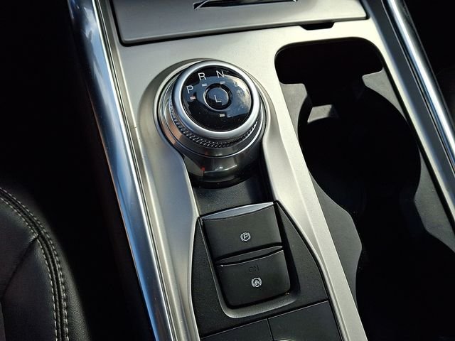 Used 2023 Black Ford XLT image 16